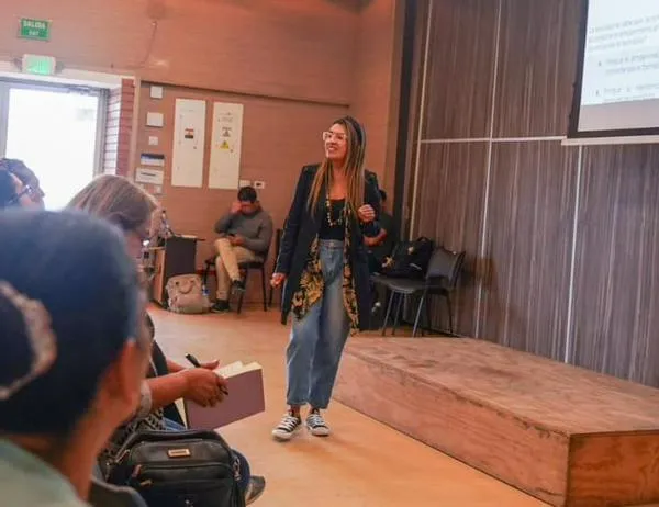 200 mujeres en Bogotá recibirán apoyo de la SDMujer para presentar las Saber 11 
