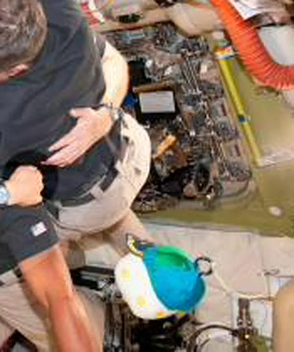 Desde Queen hasta Chappell Roan: esta es la playlist con la que despiertan a los astronautas de Artemis II