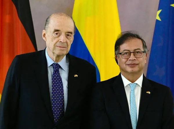 Carta de Álvaro Leyva al presidente Gustavo Petro: lo acusa de varios delitos