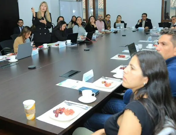 Alcaldías locales impulsan el modelo MAS Bienestar en los territorios de Bogotá 