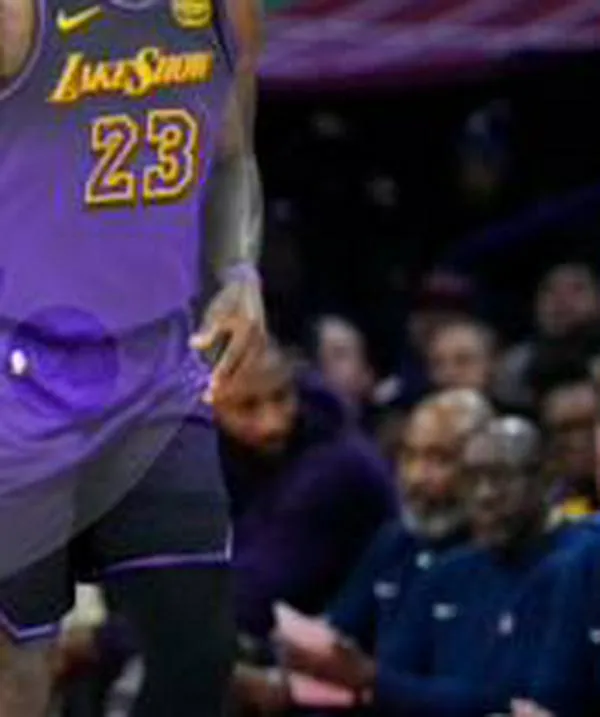 Video | Historia en la NBA: LeBron recibió la primera asistencia de hijo a padre en la historia