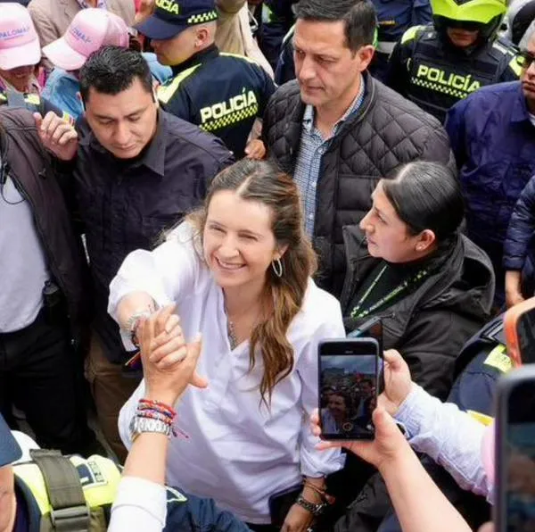 El Partido de La U oficializó su respaldo a la fórmula presidencial de Paloma Valencia y Juan Daniel Oviedo para las elecciones de 2026..