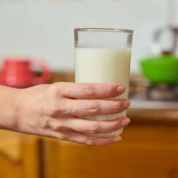 Leche en Colombia enfrenta problemas por bloqueos en abril: alerta de Asoleche