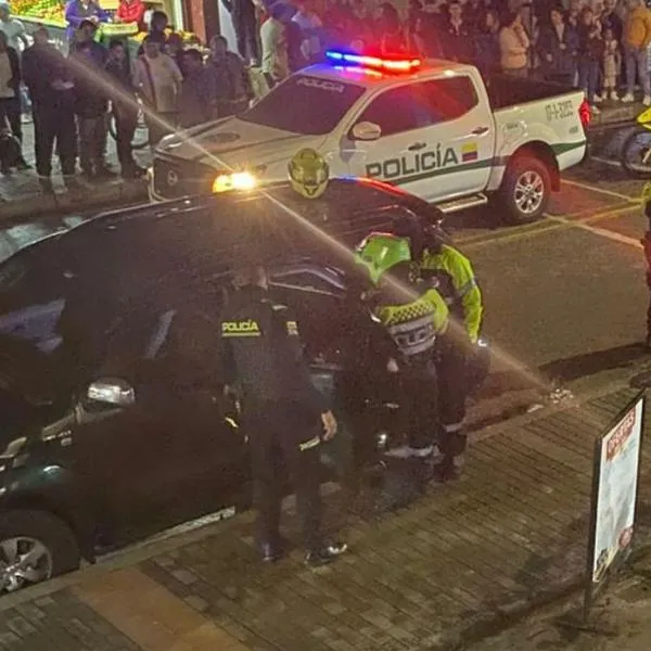 Seis heridos, entre ellos la víctima y sicario. por balacera en Usaquén (Bogotá)