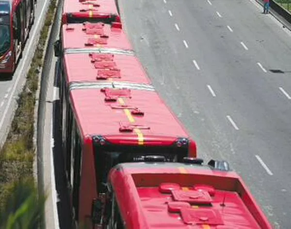 Movilidad en vivo: pico y placa, Transmilenio y reporte de vías este 14 de abril en Bogotá