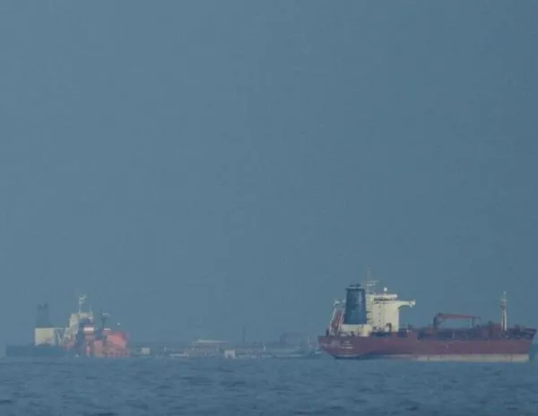 Menos crecimiento y petróleo, más inflación: la economía global se proyecta a la baja por la guerra