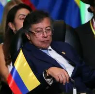 Petro arremetió contra sacerdote al que señala de hacer política en misas