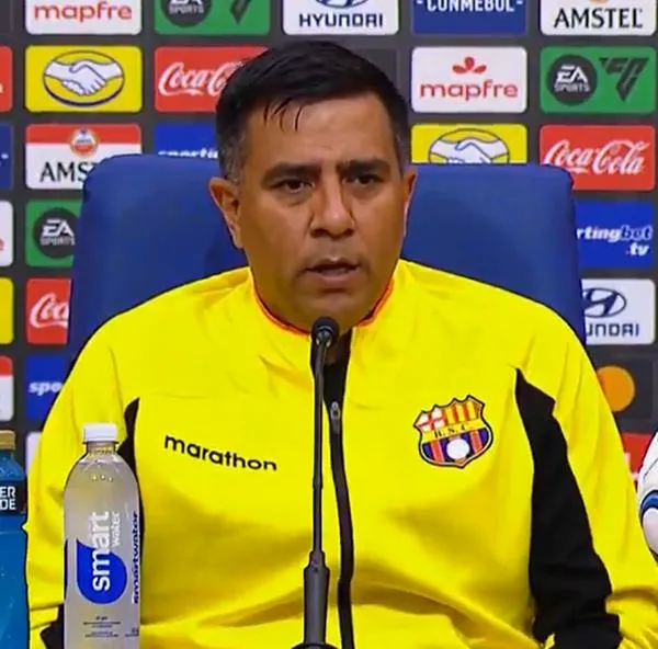 Boca Juniors 3-0 Barcelona: César Farías regañó a periodista argentino, video