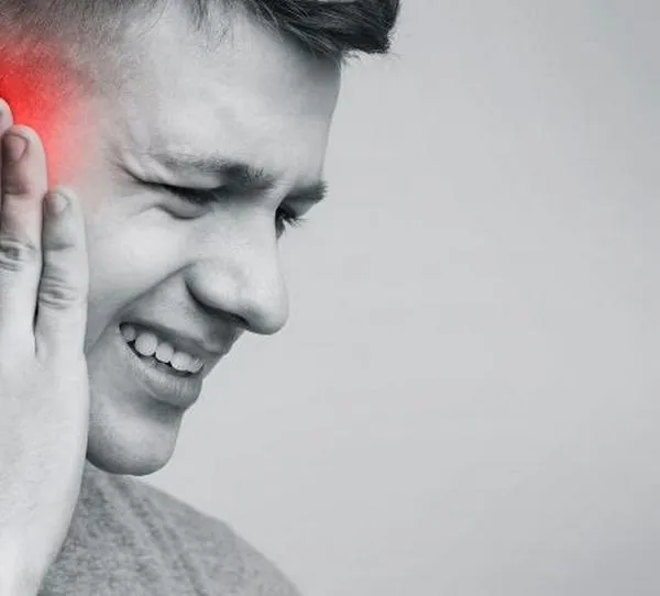 Dolor de oído, una molestia que no debe ignorarse