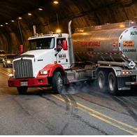 Fuerte video de tractocamión que se quedó sin frenos en vía Ibagué-Calarcá 