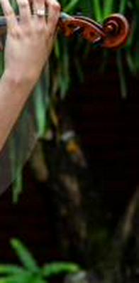 Filarmed celebra su aniversario con el debut como solista de la violinista Allison Lovera