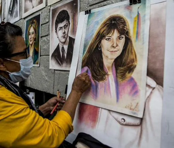 A Amparo, la retratista de la Oriental con La Playa, le tocó guardar su caballete