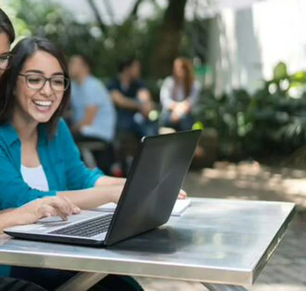 Bogotá lanza programa gratis para emprendedores jóvenes: así puede participar