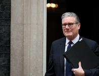 Starmer contra las cuerdas: el premier afirma que no fue informado de antecedentes de Mandelson, vinculado con Epstein