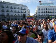 Cánticos racistas contra Delcy Rodríguez en acto de la oposición venezolana causan rechazo en España