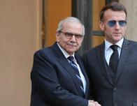 Macron se reunirá con el primer ministro libanés en París para "reafirmar su compromiso" con la tregua con Israel