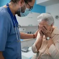 Colombianos, cansados con su EPS: quejas contra las entidades se dispararon notablemente