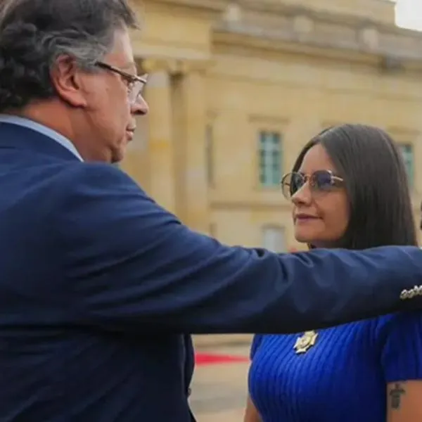 Gustavo Petro y Angie Rodríguez 