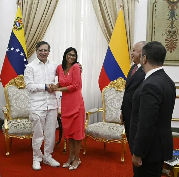 Reunión de Gustavo Petro y Delcy Rodríguez en el Palacio de Miraflores en Caracas, Venezuela