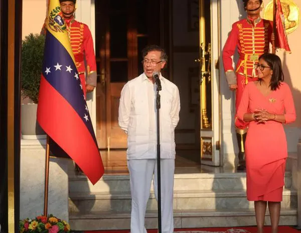 Delcy Rodríguez y Gustavo Petro anuncian cooperación en inteligencia para combatir el crimen