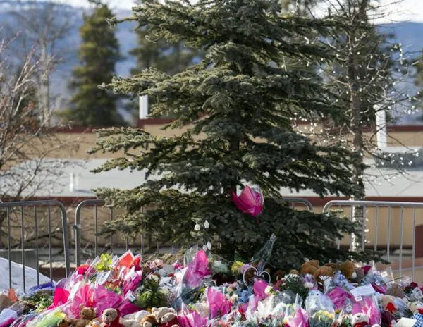 ChatGPT en la mira: OpenAI se disculpa por no haber alertado sobre la autora de un tiroteo en Canadá