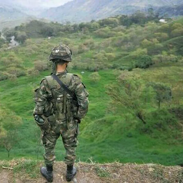 Ejército reportó enfrentamientos en dos departamentos del Cauca hoy