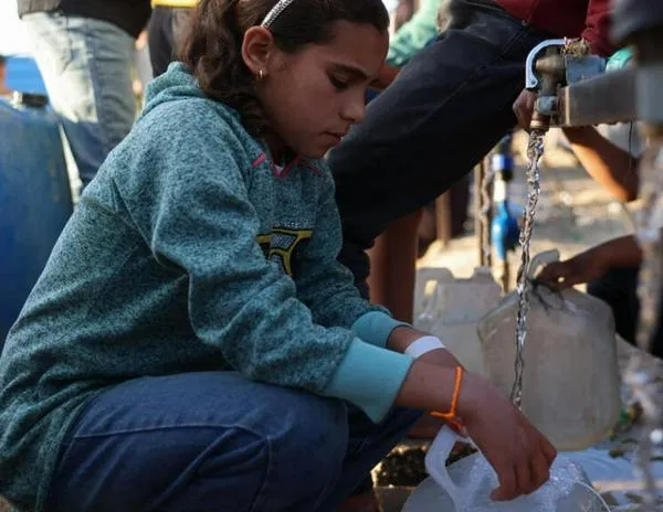 "Castigo colectivo": MSF afirma que Israel utiliza el acceso al agua como arma en Gaza