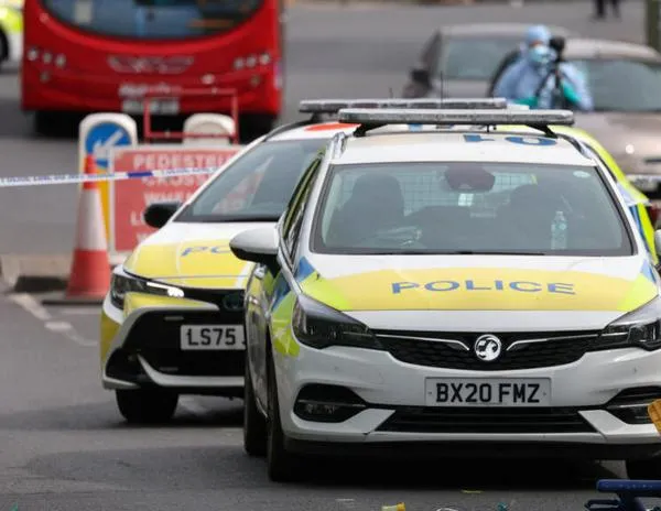 Detienen a un sospechoso tras el apuñalamiento a dos hombres judíos en Londres
