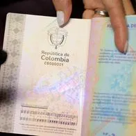 Cancillería admite delicada situación con nuevos pasaportes en Colombia