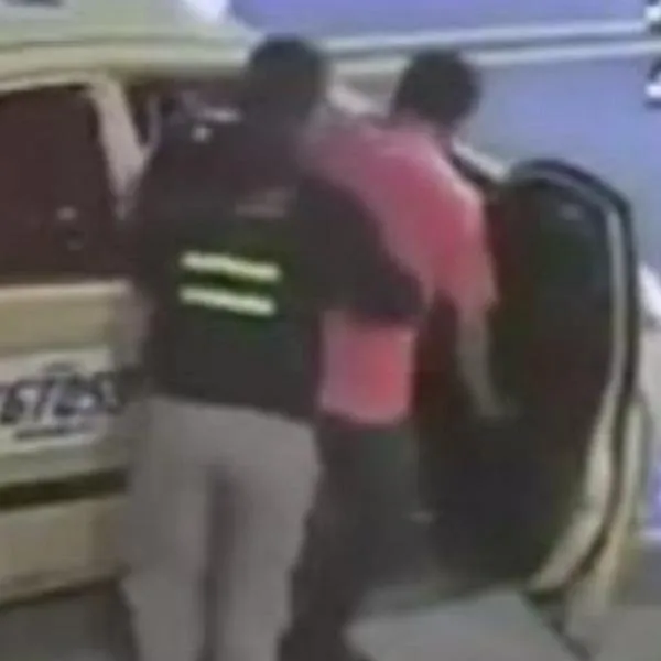 Taxista se aprovechó de la embriaguez de pasajero y le vació el Nequi