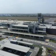 Gobierno anuncia “megareconstrucción” del aeropuerto de Barranquilla en medio de críticas por su deterioro