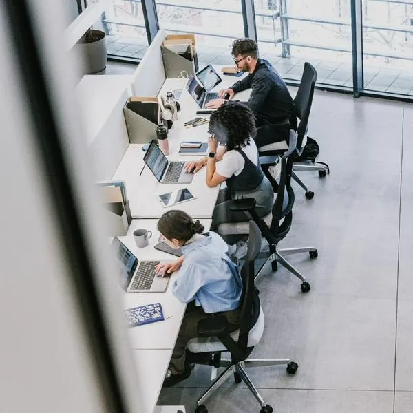 ¿Cuándo cambian los contratos fijos a indefinidos? Hay dato clave para empresas