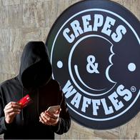 Crepes & Waffles alerta a clientes por estafa del Día de la Madre en Colombia   