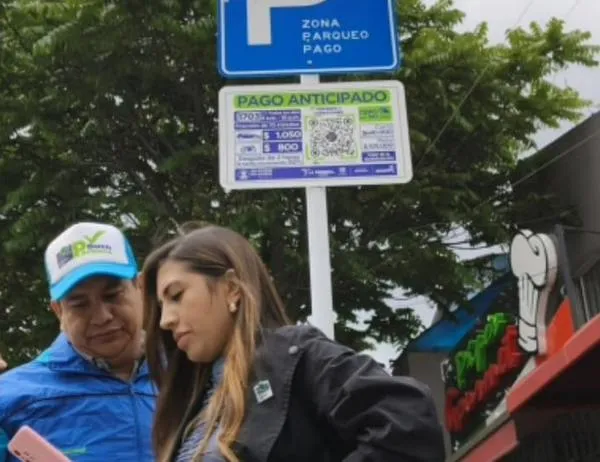 Distrito puso en funcionamiento una nueva zona de parqueo pago en Villa Mayor 
