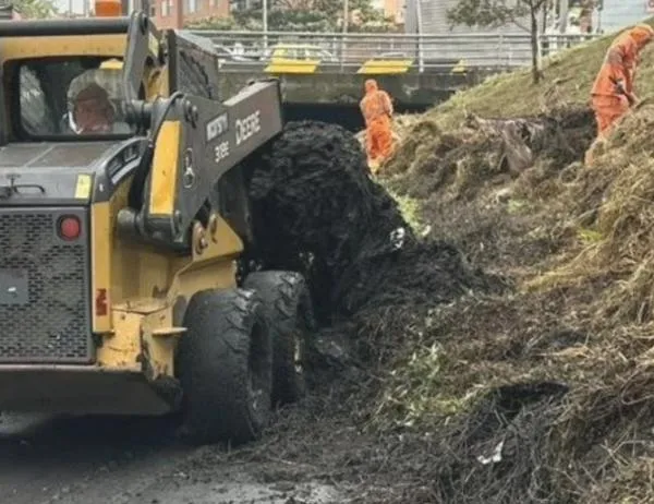 10,2 km de canales intervenidos en Bogotá con jornada de limpieza durante la primera semana de mayo de 2026 
