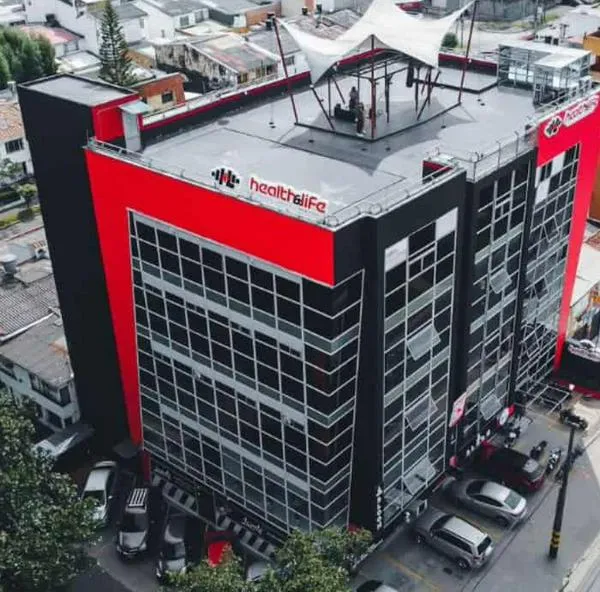 Gimnasios HYL tienen denuncias de deudas y presunta evasión de pagos