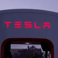 Llaman la atención a Tesla en Colombia: SIC explicó decisión por situación