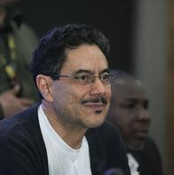 Iván Cepeda habló sobre diálogos de paz con ELN: qué pasará si es presidente