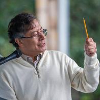 "No es una servidumbre": El presidente Gustavo Petro estalló contra el senador de EE. UU. Bernie Moreno tras sus polémicas amenazas sobre las elecciones.