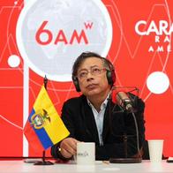 Gustavo Petro habló con periodistas, pero mirando siempre la primera vuelta