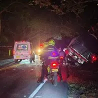 Grave accidente entre bus y camión en vía Neiva dejó por lo menos 18 heridos