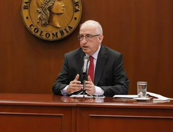 Suspenden decreto que obliga a minhacienda a estar para que Banco de la República sesione