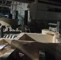 Vea los impactantes videos que muestran la destrucción del Batallón Cartagena en Riohacha tras el ataque con cilindros bomba atribuido al grupo Eln.