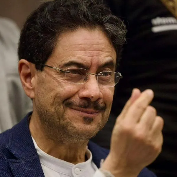 Iván Cepeda repetiría la misma corrupción que tuvo el gobierno de Gustavo Petro
