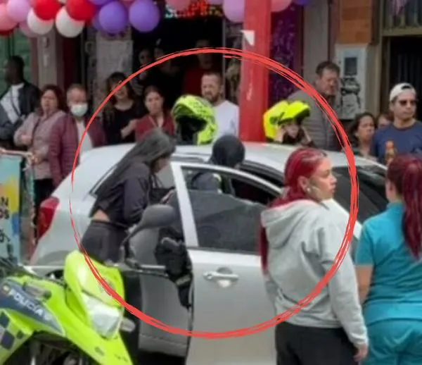 Comerciante fue asesinado en Bogotá: sicarios le dispararon dentro de su carro