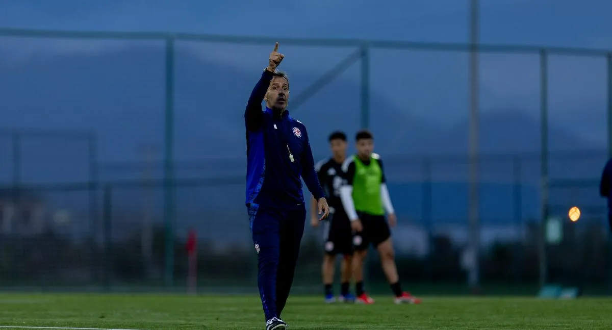 Jugadores Costa Rica balacera: técnico Batista habló amistoso Colombia