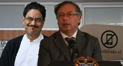 ¿Petro renunciará a la presidencia o qué hará para liderar campaña de Cepeda?