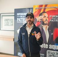 El exministro de Hacienda Mauricio Cárdenas anunció que votará por Abelardo de la Espriella para defender la economía y la democracia en segunda vuelta.