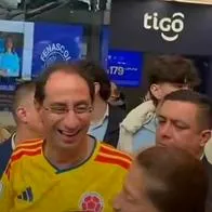 Así recibieron en Unicentro (Bogotá)  centros comerciales a José M. Restrepo