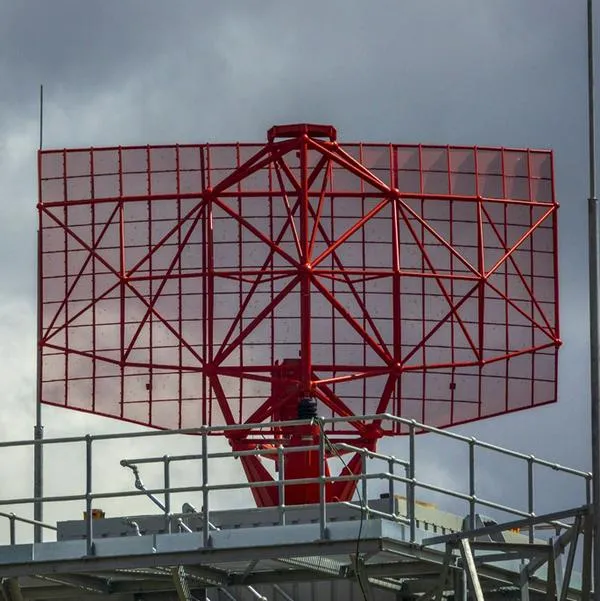 Los ojos en el cielo de Colombia: así funcionan los radares aéreos del país